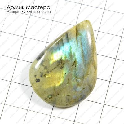 K-K-000221 - спектролит, кабошон, 39х28х5мм