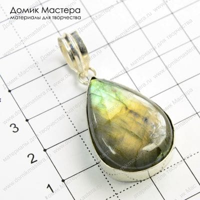 K-Kul-000188 - лабрадорит, подвеска, оправа - латунь с посеребрением, 36х22мм, камень 30х21мм
