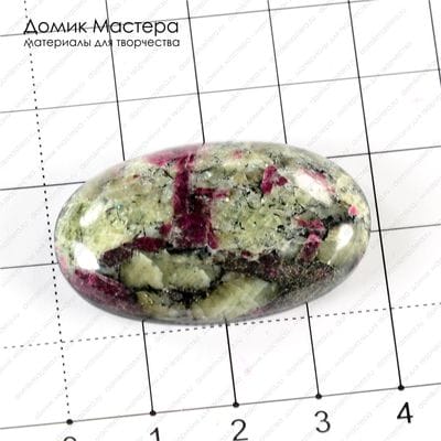 K-K-001258 - эвдиалит, кабошон, Россия, 38х23х8мм