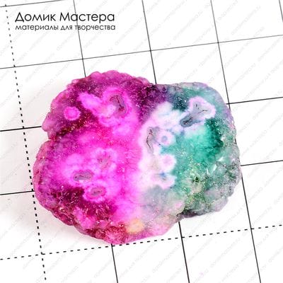 K-K-001240 - друза кварца тонированная, кабошон, 30х26х6мм