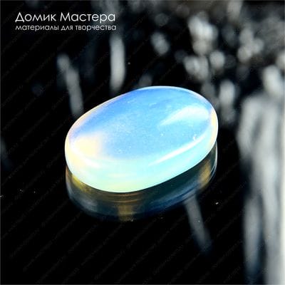 K-K-001104 - опалитовое стекло, кабошон, 26х18х5 мм