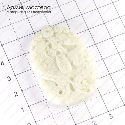 K-Kul-000414 - кварцит, резная подвеска, 49х35х5мм