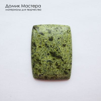 K-K-002393 - змеевик,  кабошон, месторождение - Россия, натуральный камень, 43х31х6мм