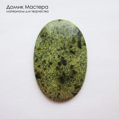 K-K-002394 - змеевик,  кабошон, месторождение - Россия, натуральный камень, 50х32х5мм