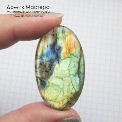 K-K-000757 - спектролит, кабошон, Мадагаскар, 46х27х4мм