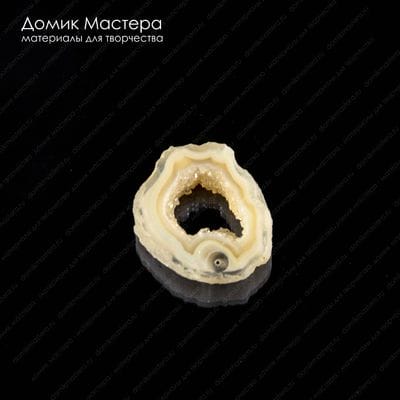 K-K-001877 - агат, сквозная кварцевая друза, кабошон, 18х15х5мм