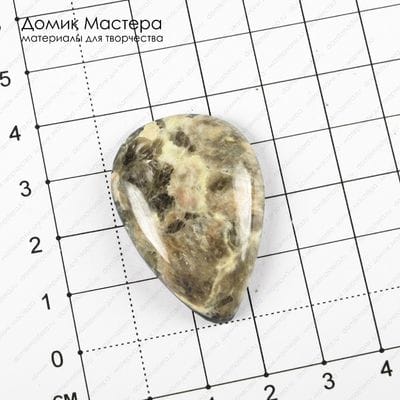 K-K-001958- пегматит, натуральный камень, кабошон, 37х26х6мм