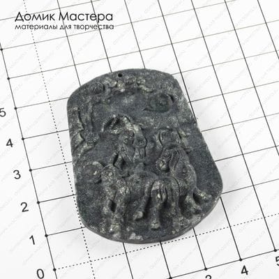 K-Kul-000899 - каменная крошка со слюдой, резная подвеска, 52х40х6мм